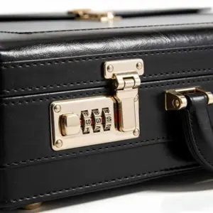 TSA Lock Premium Executive Briefcase