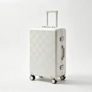 Zipperless Checked Luggage